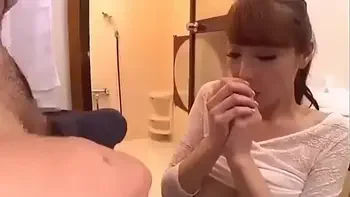 What's the girl's name in the JAVs big vs small dick reactions Japanese video in 27 seconds? or how can i download that video?