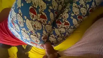 Cuando mi padrastro se mete a mi habitacion es por que esta muy enojado y se desquita conmigo