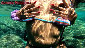 Destrozando Una Argentina Pillada En La Calle