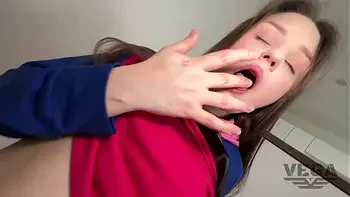 STEP SISTER GETS OBSESSED BY STEP BROTHERS GIANT COCK