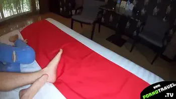 Fit thai girlfriend fucking hard