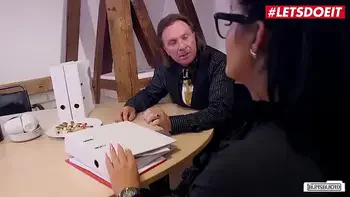 Naughty Secretary (Ashley Cumstar) Gets Cum In Her Mouth After Nasty Sex With Old Penis - LETSDOEIT