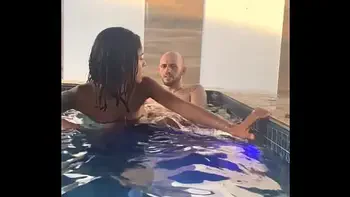 A gostosa gozou muito no meu pauzão