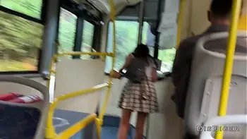 The girl flash her pussy on the bus, I got excited and offered her to have sex on the beach