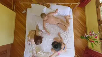 Sleeping Friend Wants BIG COCK TOO! 3SOME Multiple Creampie and SHAKING SQUIRTING