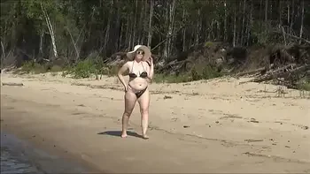 Your milf is on the beach