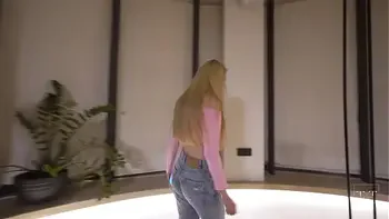 An hour-long orgy filmed non-stop!