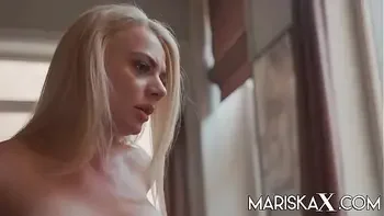 MARISKAX Elizabeth is ready for her sexual therapy