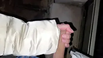 Public oral sex on the streets of Venice. Quick blowjob on the first date