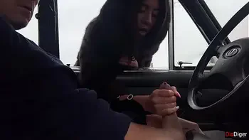 Stranger gave me a handjob through the car window on public parking