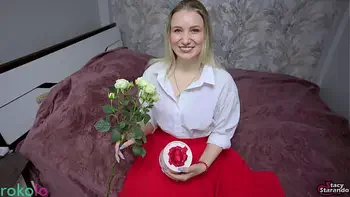 I cheated on my nerdy boyfriend with my lover, and then I came home with a surprise for him and gave him a pussy lick!