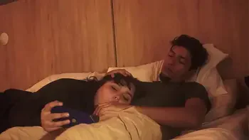 mi hermanastro se da cuenta que nos quedamos solos y aprovecha para hacer de las suyas ALISONGONZALEZ26