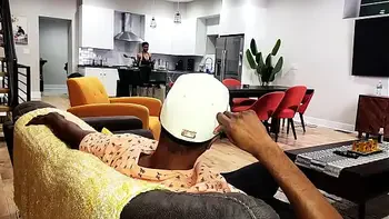 Waffle-House Worker Turned Into Puke Machine