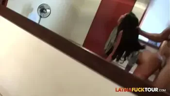 Amateur latina making porno with older man