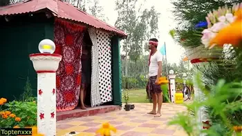 Dudwala ne nika la pura dud! Indian Beautiful Bhabhi Sex