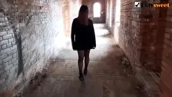 Fucked her BF in an abandoned building (Pegging)