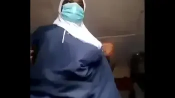 Alhaja Aisha show massive Ass and boobs