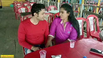 Kolkata Bengali wife Sudden romantic Sex with unknown Boy!