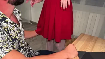 La prof Sandrillon baise avec son élève en cours particulier