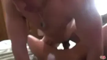 Padre Estoy Poseída. El monaguillo saca ese demonio a pollazos