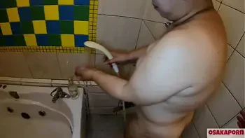 完全素人五十路57歳パンドラの箱。魅惑の香りを放った妖艶の黒アワビ。熟女に中出し　ババア　おばさん　元人妻ぽっちゃりデブママ　ジュクジュクbody トイレットペーパー ココ3 フェラ　本番　～ OSAKAPORN