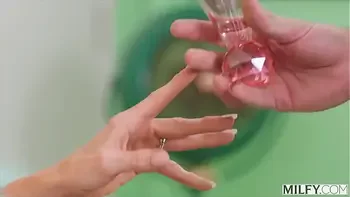 MILFY Insatiable Redhead Audrey Hollander Goes Airtight In MILFY Debut