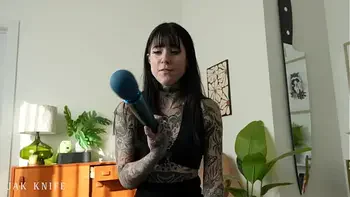 Sneaky sex with my step sister's hot tatted BFF - Awlivv