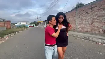 Sex in a public park, an old man and two young busty women with big asses - REAL AMATEUR HOMEMADE THREESOME