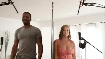 Tall Beauty Annie King Air Rides Isiah Maxwell's Nice & Hard Cock