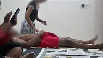 Happy ending spa massage infront of customer lady