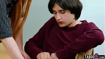 I will not get a boner in class and I need stepmom her help now