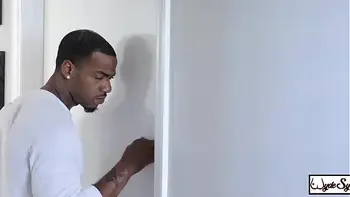 Full Service A/C Repair! Hot Ass Hollywood Bangs Mazee's BBC!