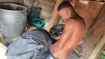 I gat plenty chubbys ass but I started with this my history