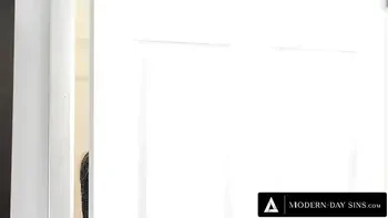 MODERN-DAY SINS - Squirting Eliza Ibarra's Sneaky Sex Interrupted Multiple Times By Stepmom-In-Law