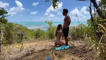 Fui flagrada transando - Anal a beira mar - Boquete em público - Compilado amador