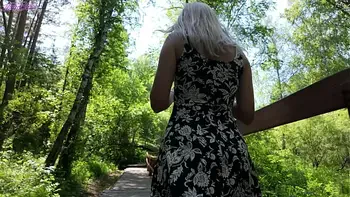 Remote controled vibrator in park - Sweet girl gets an orgasm