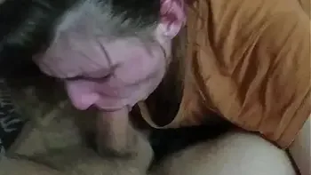 Homemade Multiple Cum in Mouth Swallows Deepthroat Blowjob