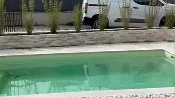 MILF française baisée par 2 ouvriers – double faciale!