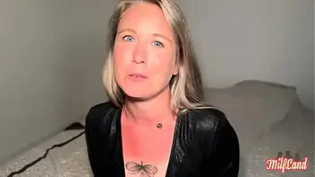 Marie, blonde coquine, se fait détruire dans un plan à trois torride