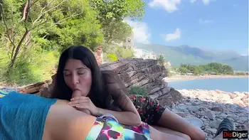 Public Dick Flashing on the Beach - Girl Saw My Cock and Helped Me Cum