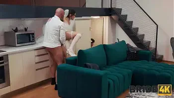 BRIDE4K. This bride's natural body turned everyone on