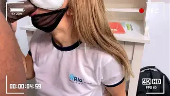 ESCOLA DO RIO VAZOU ALUNA COM PROFESSOR E ELE FOI DEMITIDO