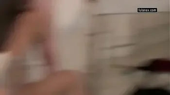 Carolina Abril y Apolonia Lapiedra en Swinger