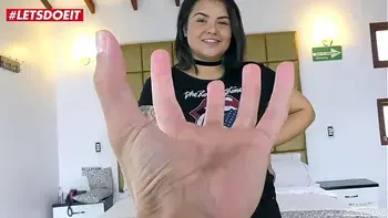 MAMACITAZ - #Xiomara Soto - Bubble Butt Latina Oiled Up For Hot Banging