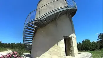 Suzisoumise the old whore fucked by a young man