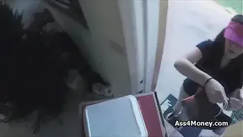 Pizza delivery girl fucks for cash on video