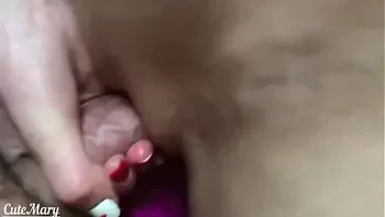 CUMMING IN MY PANTIES AND PULL THEM UP BEFORE BATH