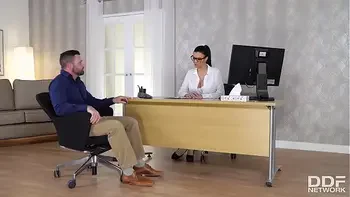 Curvy bombshell Jasmine Jae's big round boobs make erection problems vanish