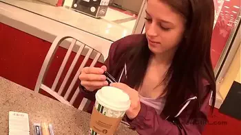 New Teen comes at modeling audition and gets fucked