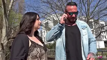 GERMAN SCOUT - Mollige Elisa bei Strassen Casting gefickt